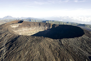 留尼汪圣皮埃爾德拉瑞烏尼翁機場三字代碼(ZSE),圣皮埃爾德拉瑞烏尼翁機場(Pierrefonds airport)四字碼,留尼汪機場三字碼查詢
